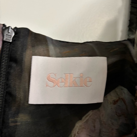 SELKIE The Skull of a Skeleton Puff Dress! - Picture 3 of 4